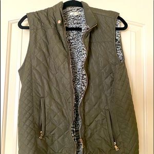 Cute puffer jacket from Francescas!